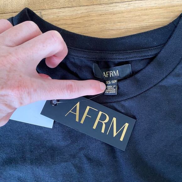 AFRM - Padded Shoulder Ruched Side Sleeveless Tank Top in Black - Picture 3 of 5